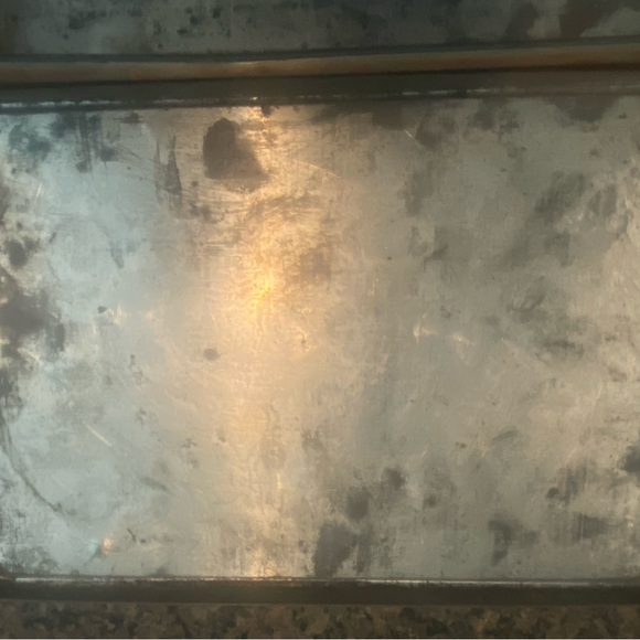 incl Queen Elizabeth & Prince Phillip tin ( 7” wide x 10”L - Picture 5 of 8